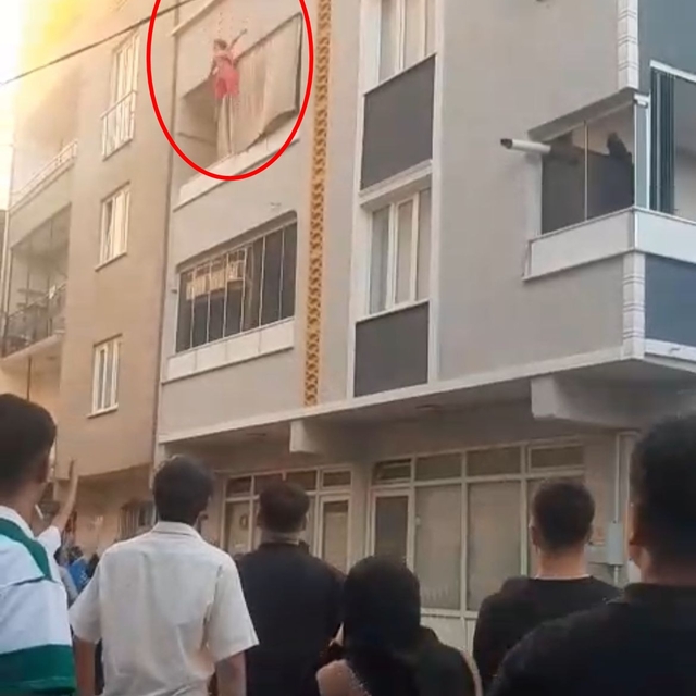 Yangında 3'üncü kattan atlayan babaanne ile aşağı atıp kurtardığı torunu ta...