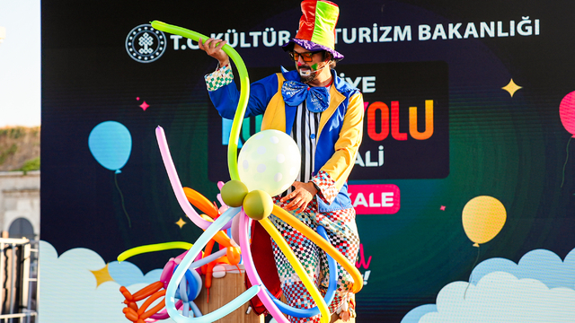 Türkiye Kültür Yolu Festivali Çanakkale'de etkinliklerle devam ediyor