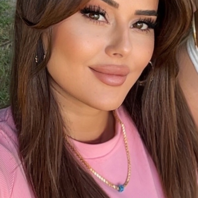 Otomobillerin çarpıştığı kazada gayrimenkul danışmanı Rabia hayatını kaybet...