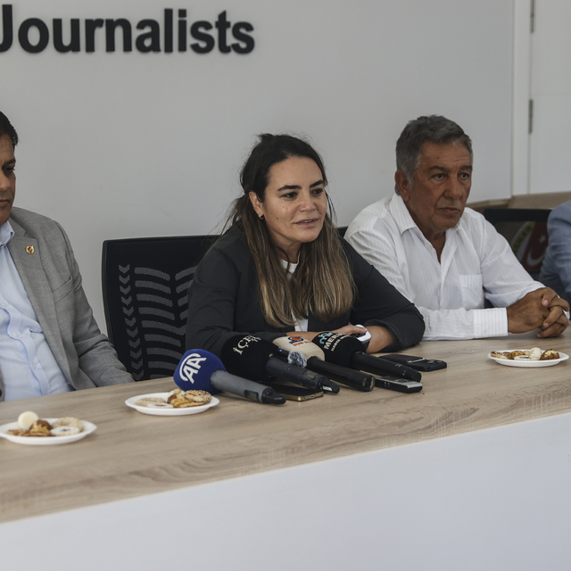 İYİ Parti Genel Başkan Yardımcısı Taş, Mersin'de gazetecilerle buluştu