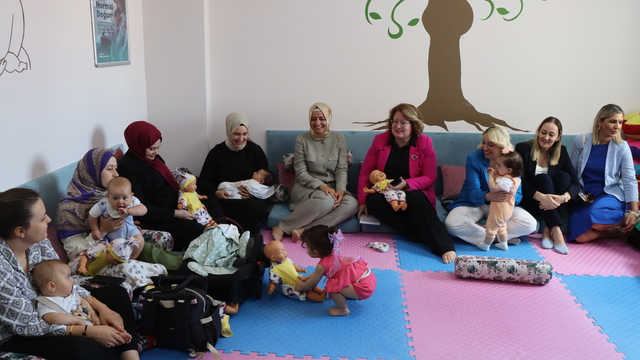 AK Parti Genel Başkan Yardımcısı Kaya, Kırklareli Sağlıklı Hayat Merkezi'ni ziyaret etti: