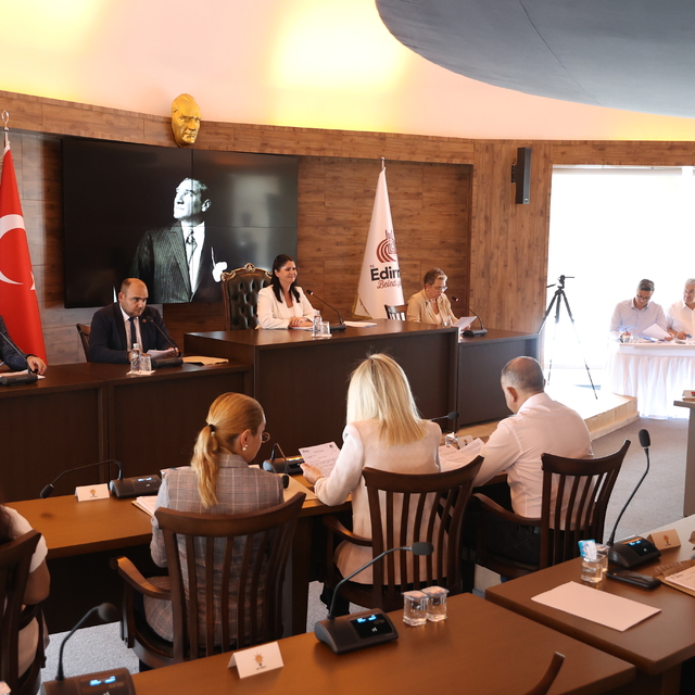 Edirne Belediyesi Meclisi toplandı