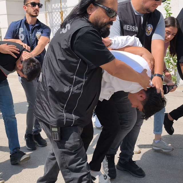 Hira'yı öldürdüğü iddia edilen erkek arkadaşı ile 2 kişi adliyede (2)