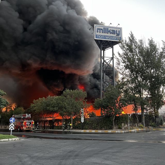Kayseri'de tekstil fabrikasında yangın