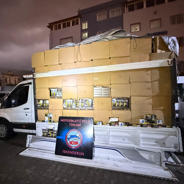 Hatay'da 2 milyon 900 bin makaron ele geçirildi