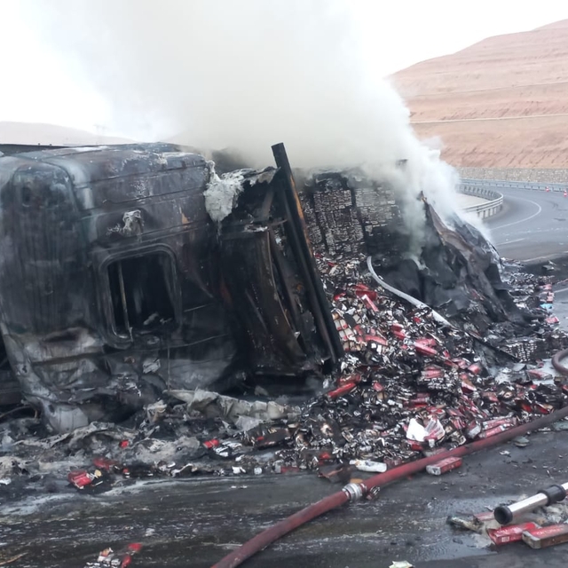 Şırnak'ta devrilip alev alan kamyonun sürücüsü öldü