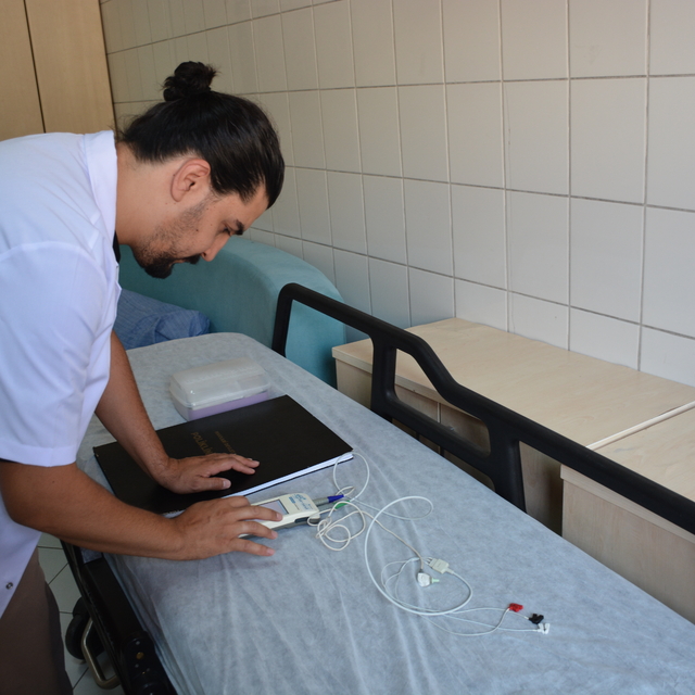 Hakkari'de 8 yılda yaklaşık 10 bin bebeğe işitme taraması yapıldı