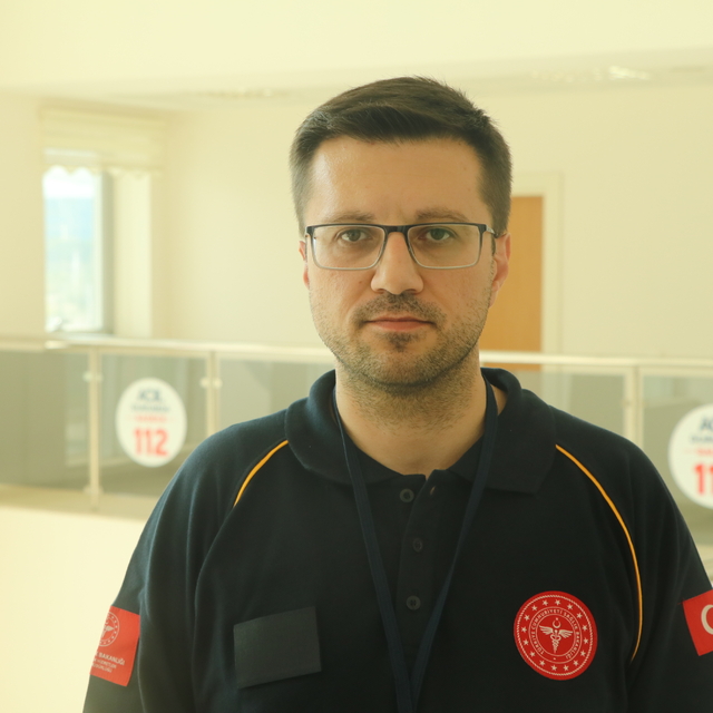 Çankırı'da 112 Acil Çağrı Merkezi'nde görevli doktor, gelen telefonla dedes...