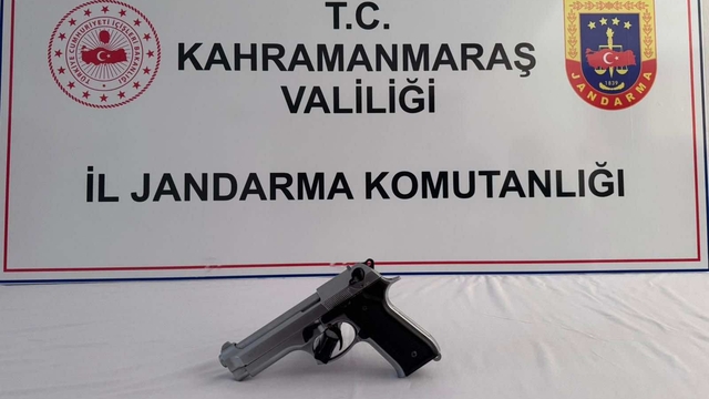 Kahramanmaraş'ta seyir halindeki otomobilden havaya ateş açan 1 şüpheli yakalandı