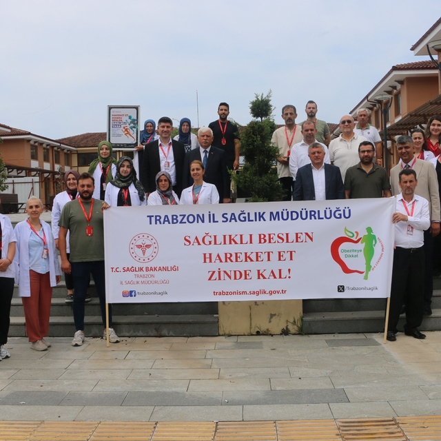 Of'ta sağlıklı yaşama dikkat çekmek için yürüyüş düzenlendi