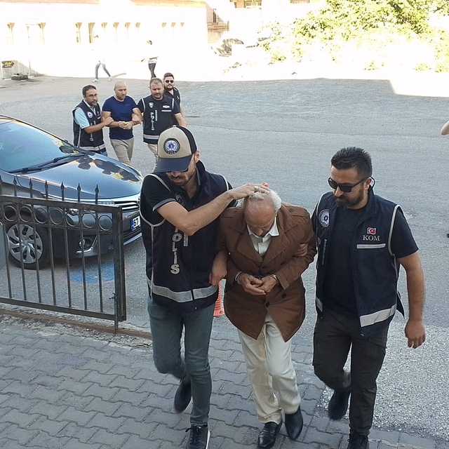 Zonguldak'ta tefecilik operasyonunda gözaltına alınan şüpheliye "konutu ter...