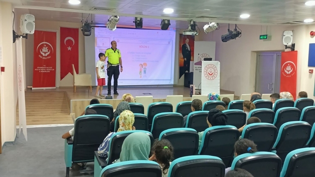 Diyarbakır'da öğrenci ve hükümlülere trafik eğitimi
