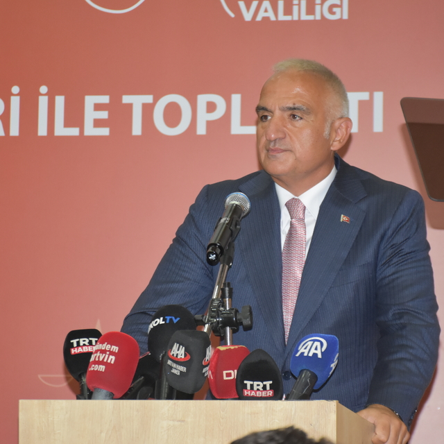 Kültür ve Turizm Bakanı Ersoy, Artvin'de konuştu: