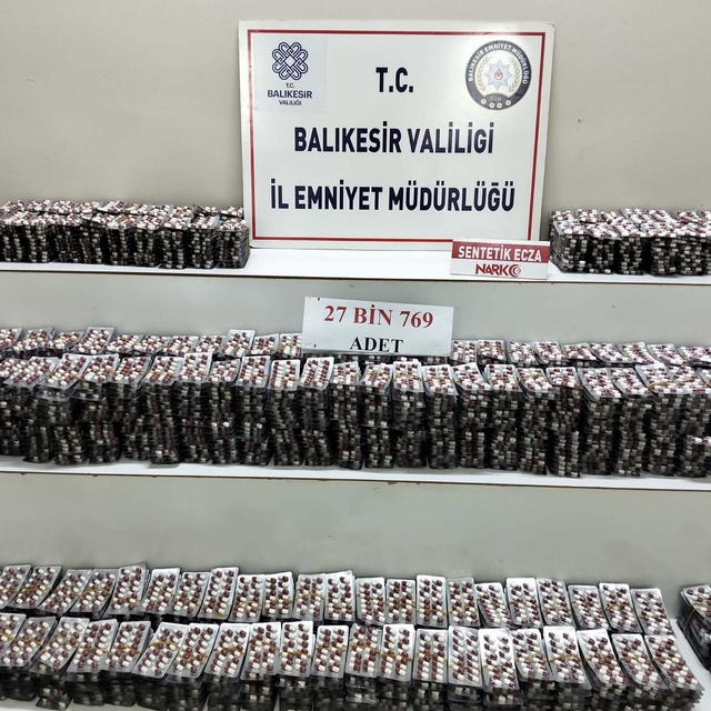 Kamyonette 27 bin uyuşturucu hap ele geçirildi; 1 gözaltı