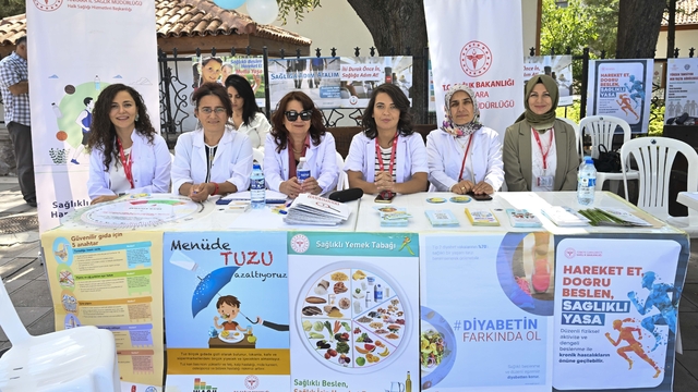 Başkentte Halk Sağlığı Haftası kapsamında "Sağlık Sokağı" açıldı