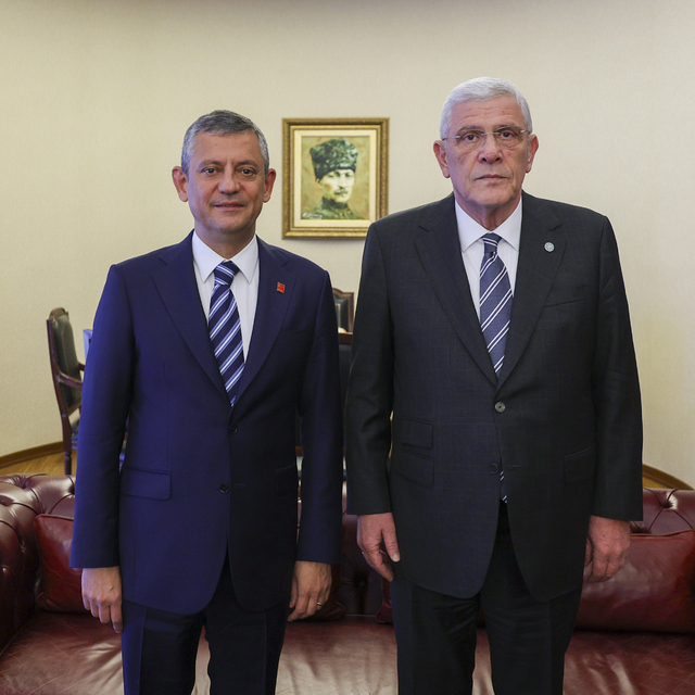 CHP Genel Başkanı Özel, İYİ Parti Genel Başkanı Dervişoğlu ile görüştü