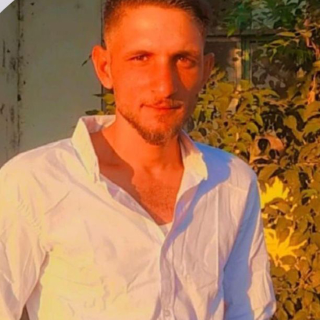 Kestiği ağacın altında kalıp, öldü