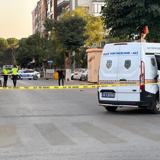 3 husumetlisini tabancayla vurdu