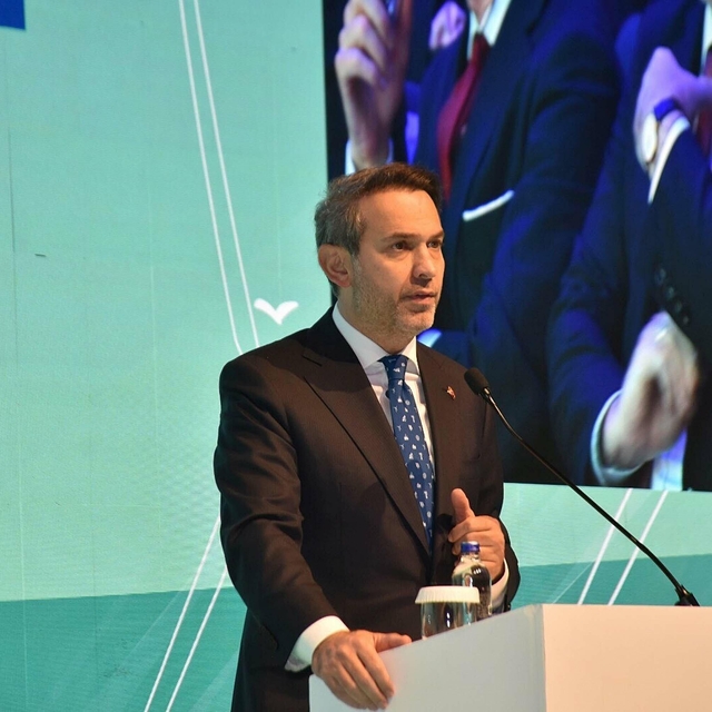 Bakan Bayraktar: Aldığımız cesur kararlarla adeta sessiz bir devrim gerçekl...