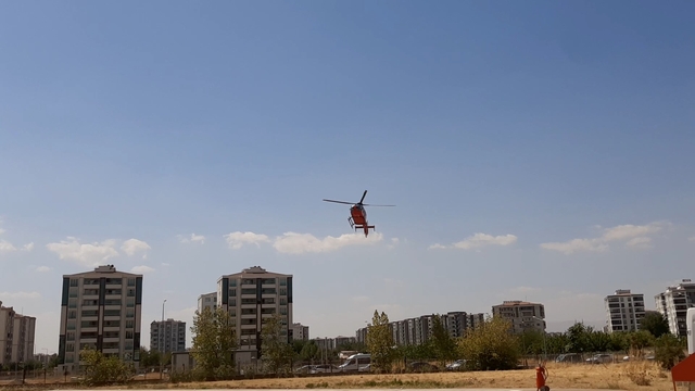 Ambulans helikopter, kalp krizi geçiren hasta için havalandı