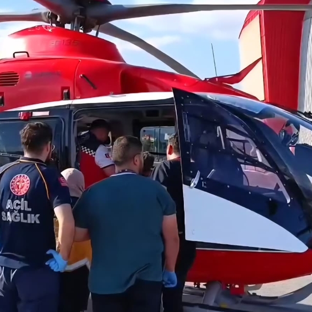 Çorum'da ambulans helikopter 8 aylık bebek için havalandı