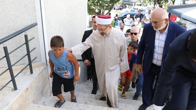 Diyanet İşleri Başkanı Erbaş, Yalova Esenköy Merkez Camisi'nde hutbe irat etti: