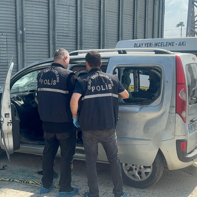 Malzeme teslimi sırasında silahlı kavga: 1'i ağır, 2 yaralı