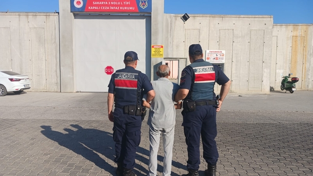 Sakarya'da uyuşturucu operasyonunda 1 zanlı tutuklandı