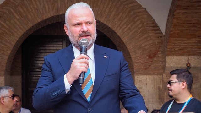 İzmir'de 4. Uluslararası Menemen Çömlek Festivali başladı