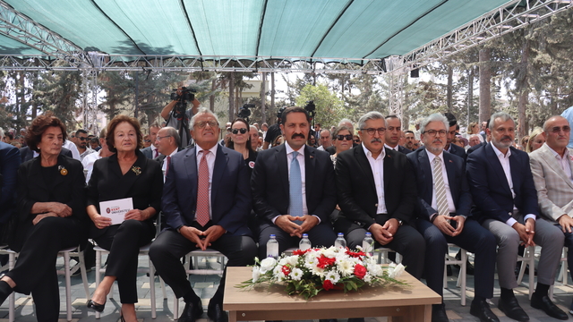 Hatay'da eski başbakanlardan Mesut Yılmaz anısına yaptırılan okul açıldı
