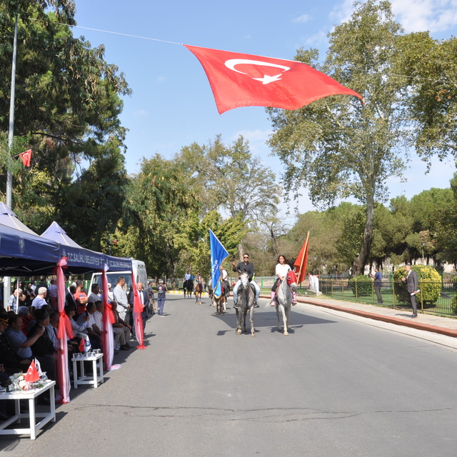 Salihli'nin düşman işgalinden kurtuluşunun yıldönümü kutlandı