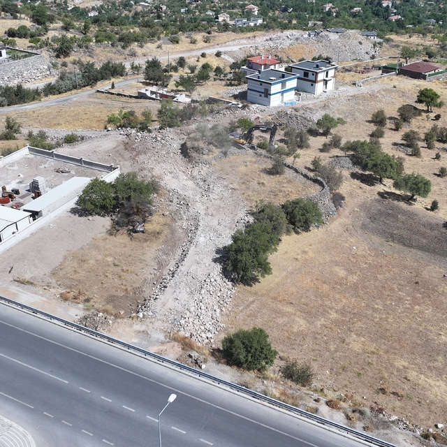 Hacılar'da bu yıl 8,7 kilometrelik yeni imar yolu açıldı