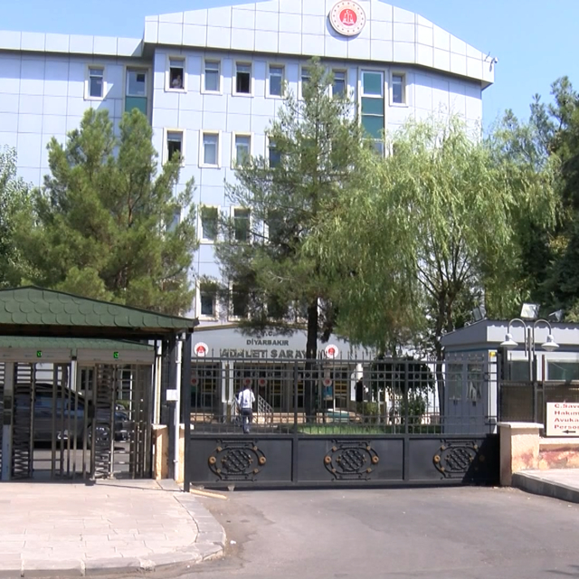 Firari hükümlüye yönelik operasyonda jandarmaya ateş açan yakını tutuklandı