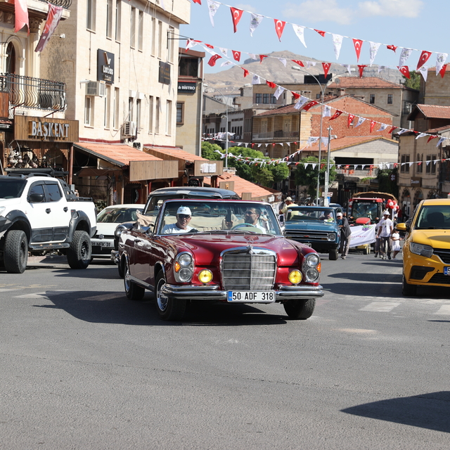 "53. Uluslararası Ürgüp Bağ Bozumu Festivali" düzenlendi