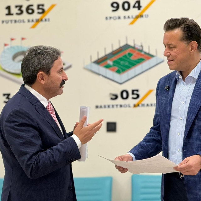 AK Parti Eskişehir Milletvekili Hatipoğlu'ndan öğrenci yurduna ziyaret