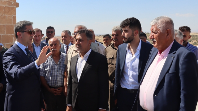 AK Parti Genel Başkan Yardımcısı Sırakaya, Mardin'de Ezidi ve Süryani vatandaşlarla buluştu: