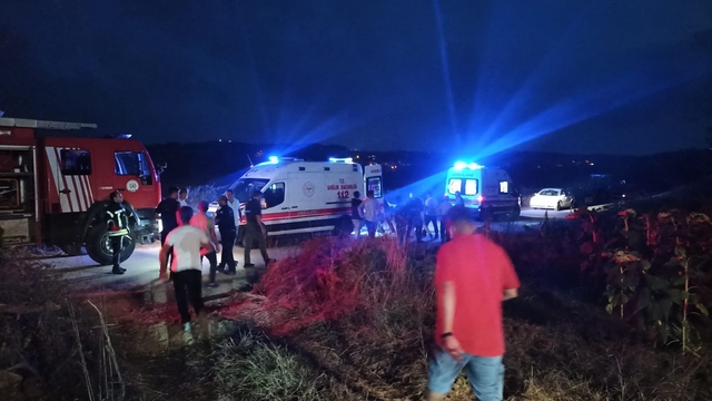 Kocaeli'de kestiği ağacın altında kalan kişi öldü