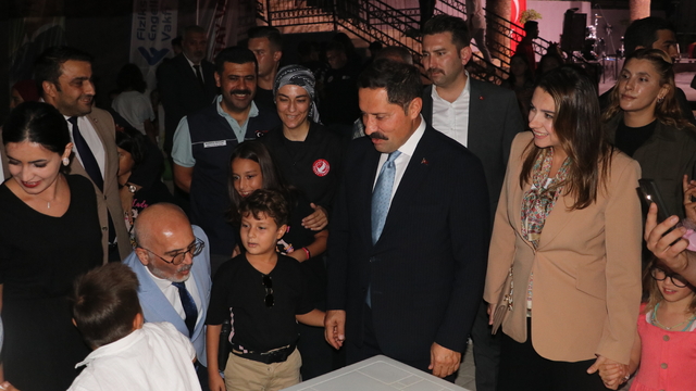 Hatay'daki Engelli Sosyal Girişimcilik Merkezi yaz kurslarına 141 öğrenci katıldı