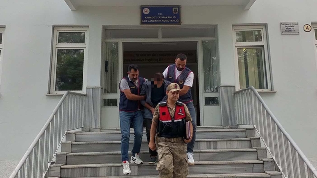 Ordu'da bahçelerden 1,5 ton fındık çalan hırsız yakalanıp, tutuklandı