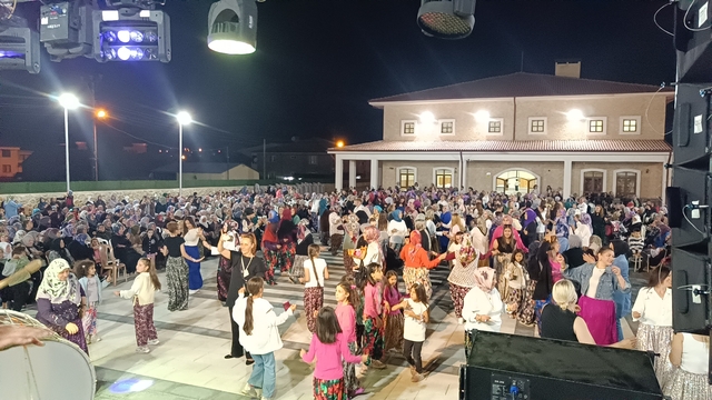 Bilecik'te "Şalvar Gecesi" etkinliği düzenlendi