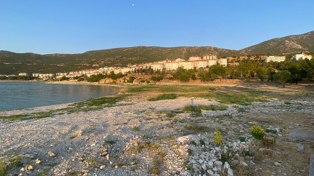 Eğirdir Gölü'nde ekolojik yıkım; sazlıkların kesilmesine tepki