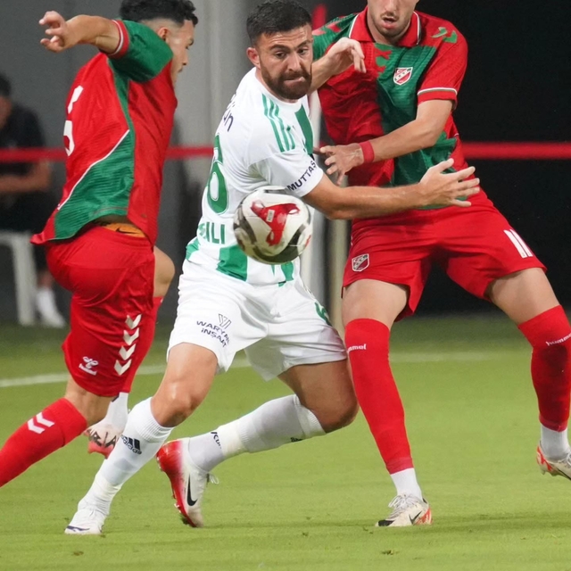 Karşıyaka perdeyi açıyor