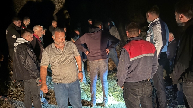 Kars'ta yaylada ölen kişinin cenazesi ekiplerin 4 saatlik çalışmasıyla köyüne ulaştırıldı