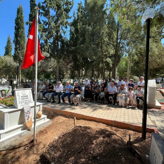 İsrail askerleri tarafından vurulan Ayşenur Ezgi'nin babası: Kendisini Fili...