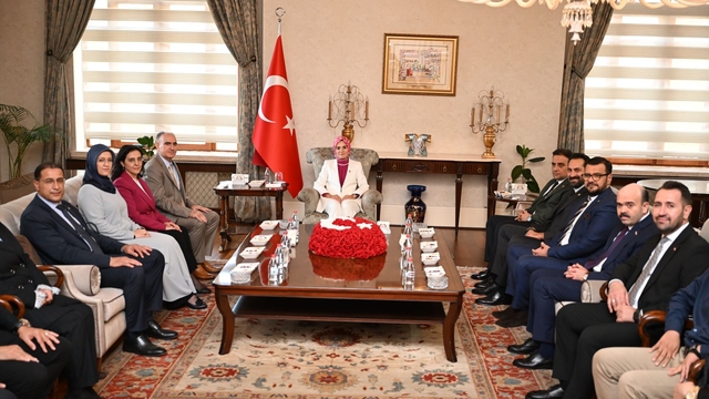 Bakan Göktaş: Aileyi, güçlü Türkiye'nin sarsılmaz bir kalesi haline getireceğiz (3)