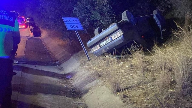 Tarsus'ta otomobil takla attı; 1 ölü, 3 ağır yaralı