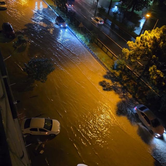 Ordu'da sağanak etkili oldu