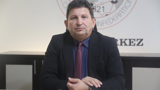 Üniversiteliye 'eğitim seti' tuzağı