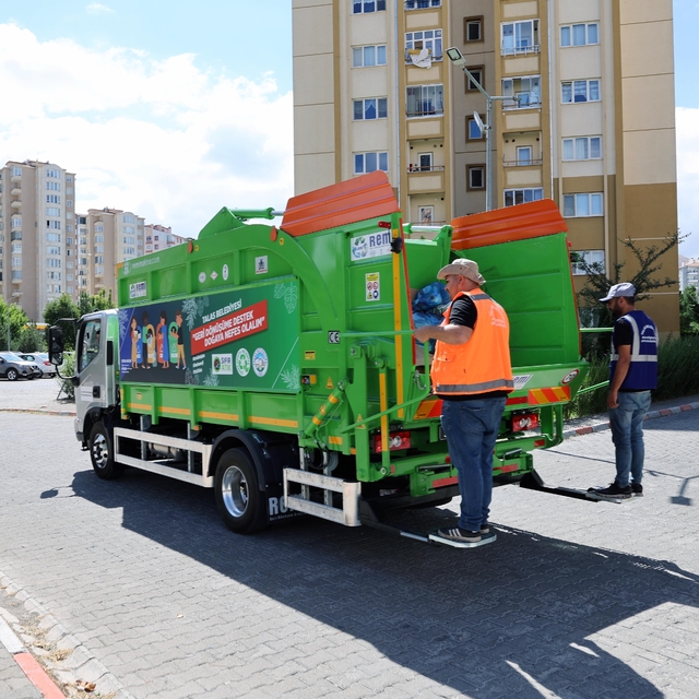 Talas Belediyesi geri dönüşüm aracı ile maliyetten tasarruf sağlayacak