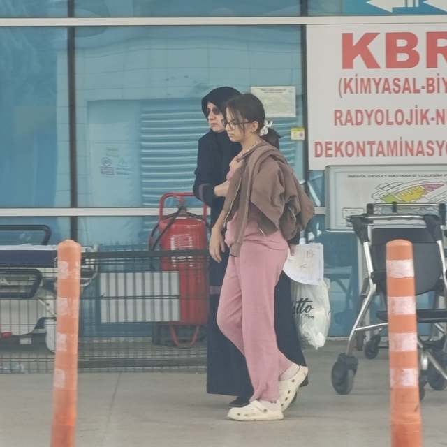 Düğünde tavuklu pilav yiyen 21 kişi, zehirlenme şüphesiyle hastaneye başvur...